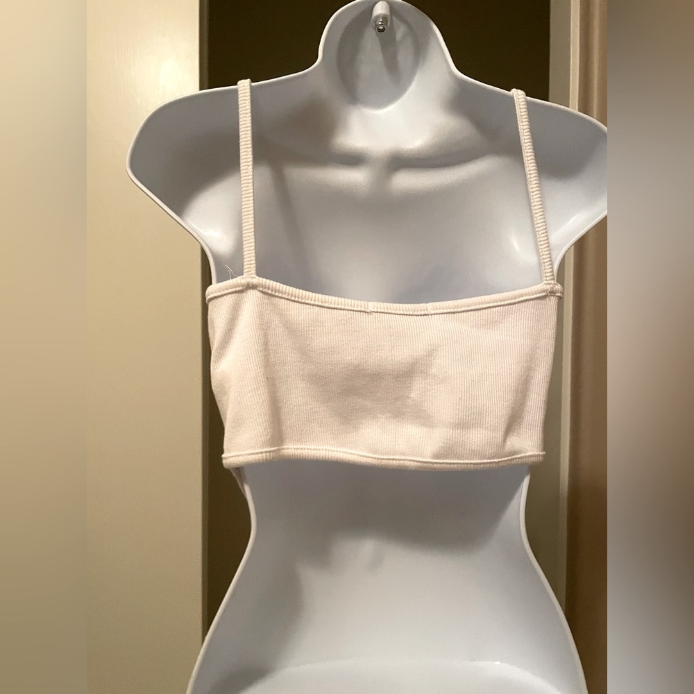 NWOT PrettyLittleThing new white corset style crop - Picture 2 of 4